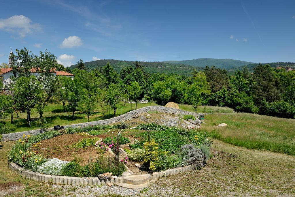 הוילה Vremski Britof Tourist Farm Dujceva Domacija מראה חיצוני תמונה